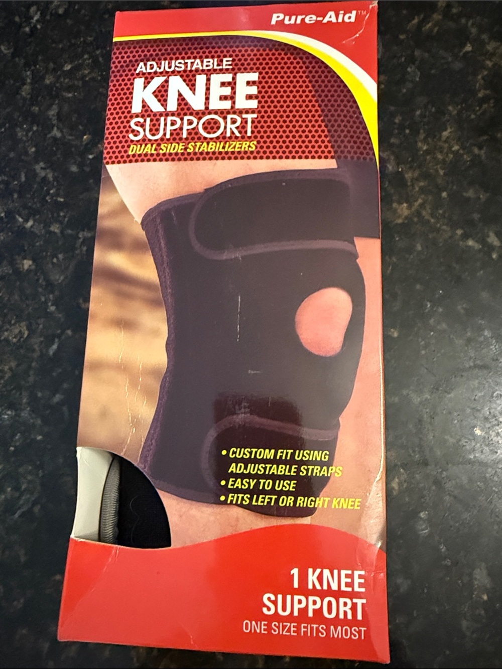 Tennis Pure-Aid Adjustable Knee Support - Black